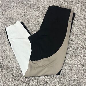 Stylish Colorblock Athleta Leggings